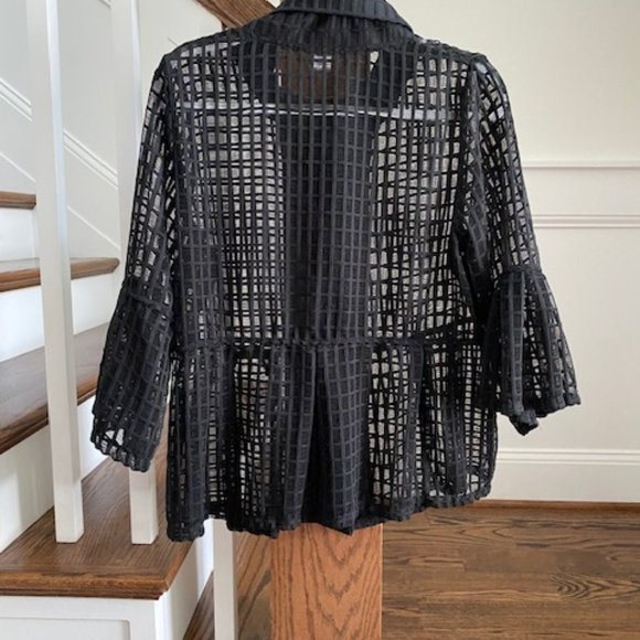 Black Lightweight Open Weave Jacket W/Ruffles Size Large EUC! - Picture 6 of 9